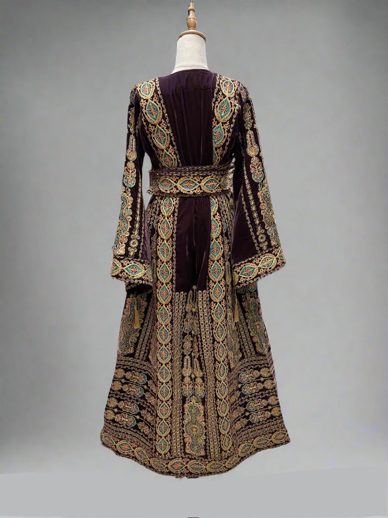 Malka Velvet Thobe - Plum