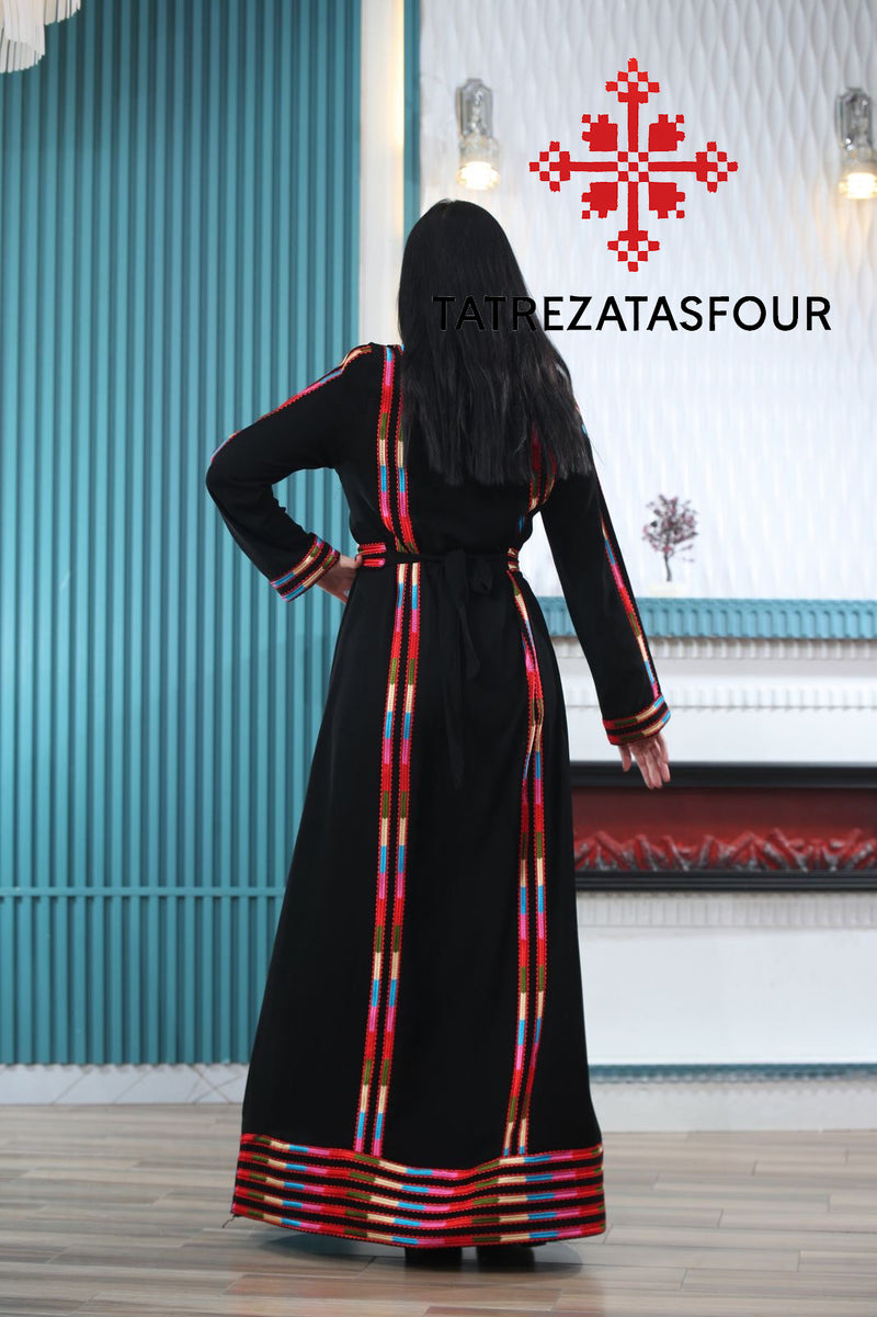 Embroidered Manajel Thobe in Heritage Colors