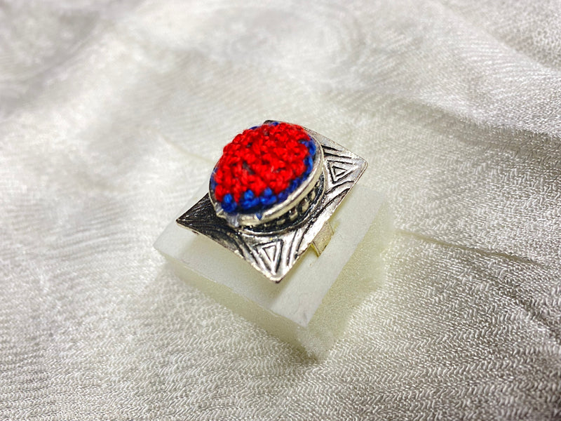 Embroidered adjustable size ring red & blue