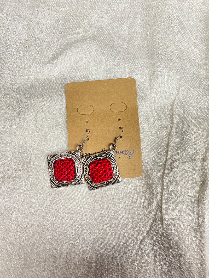 Embroidered earrings red & black