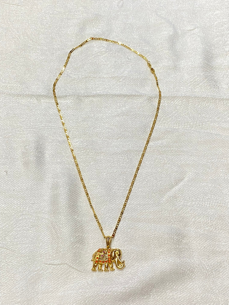 Gold plated neckless with elephant